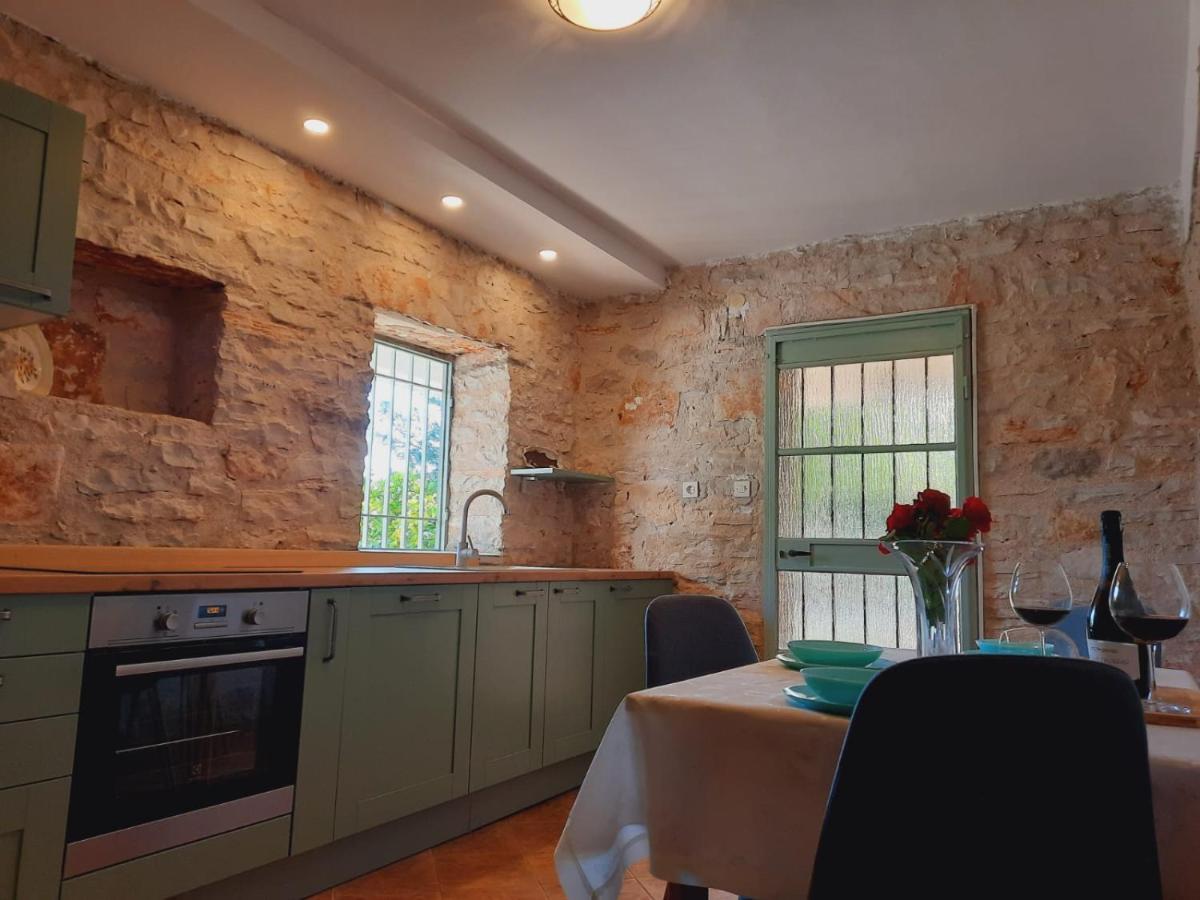 Sanja Apartments Sveti Servul Novigrad  ภายนอก รูปภาพ