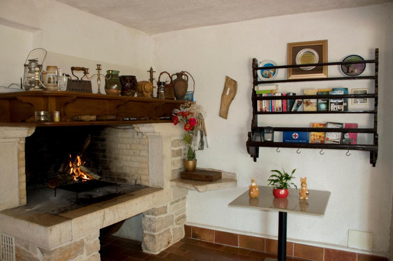 Sanja Apartments Sveti Servul Novigrad  ภายนอก รูปภาพ